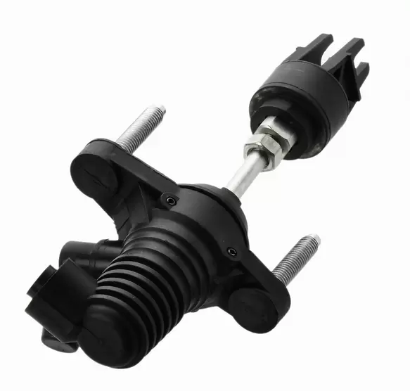 Clutch Master Cylinder - Toyota Hilux Revo